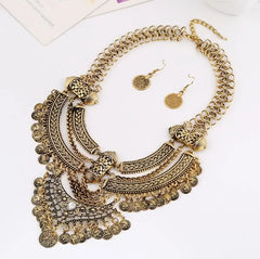 Luxe Love Affair Statement Necklace