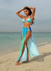 Bold Two-Piece Set �Tropical Bloom