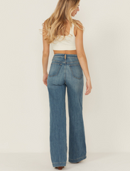 Lara | Straight Leg Jeans