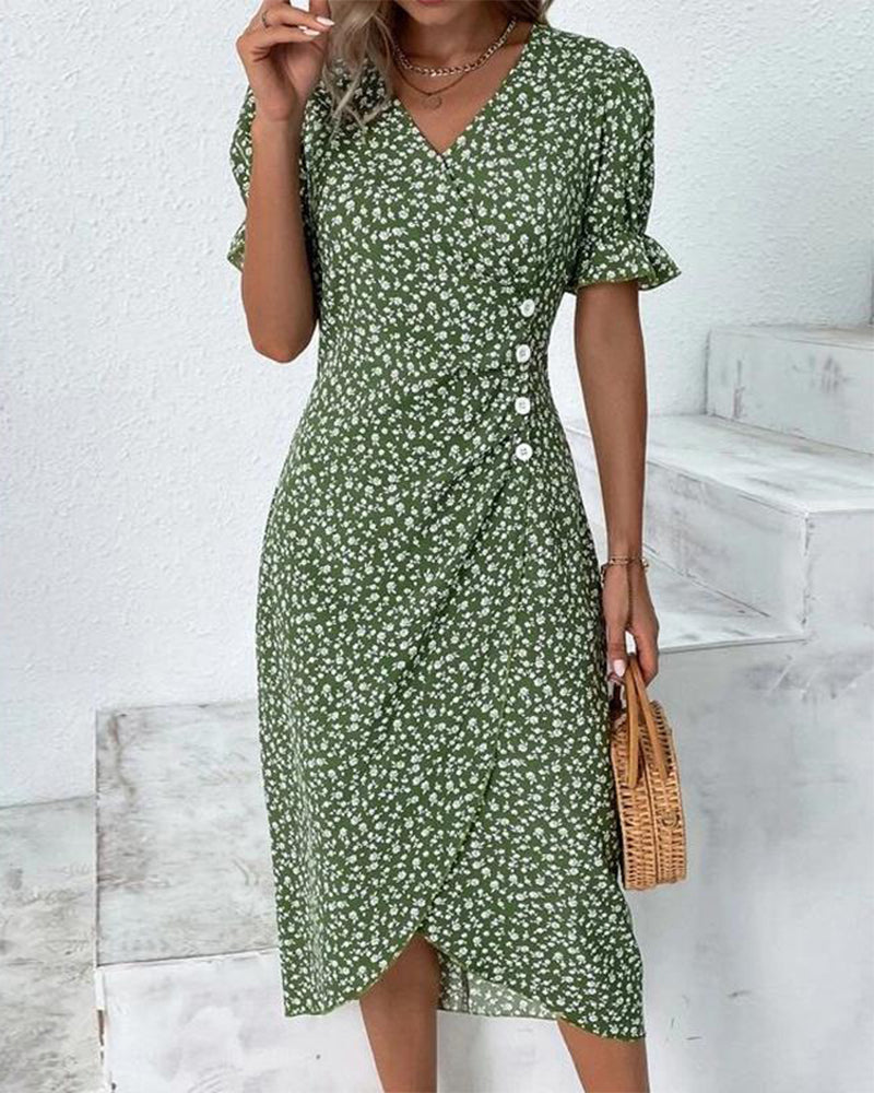 Giselleâ„?- Floral V-Neck Dress