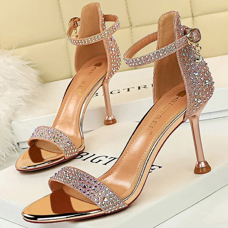 The Color Of The Pump Sandals