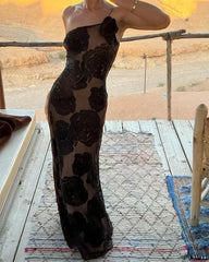 Ceciliaâ„?- Chic Charming Dress