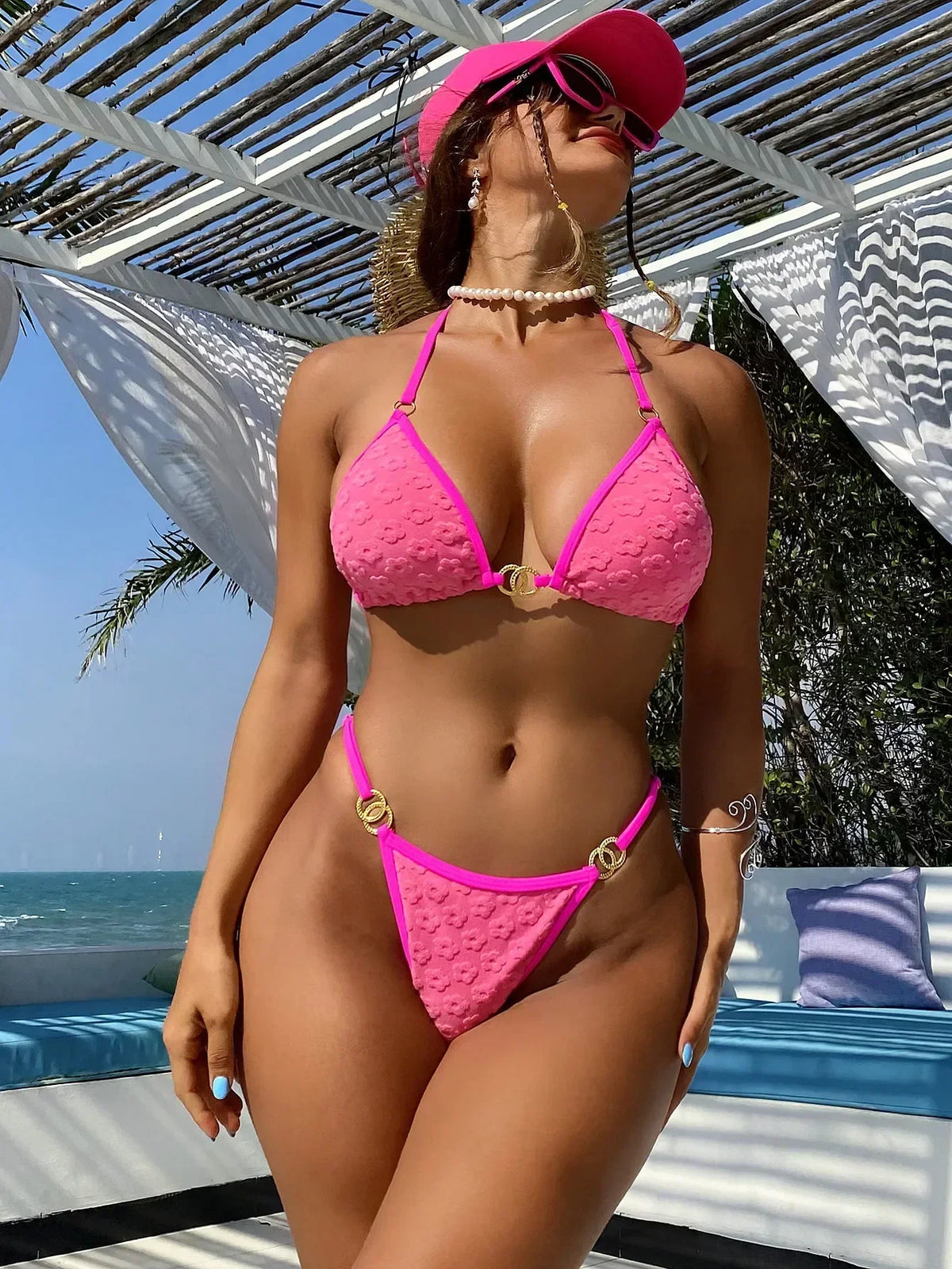 Split Fashion Mesh Overlay