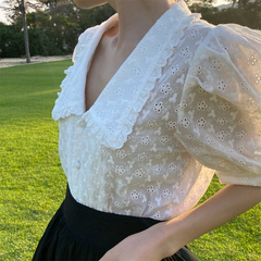 Out Of The Doorway Blouse