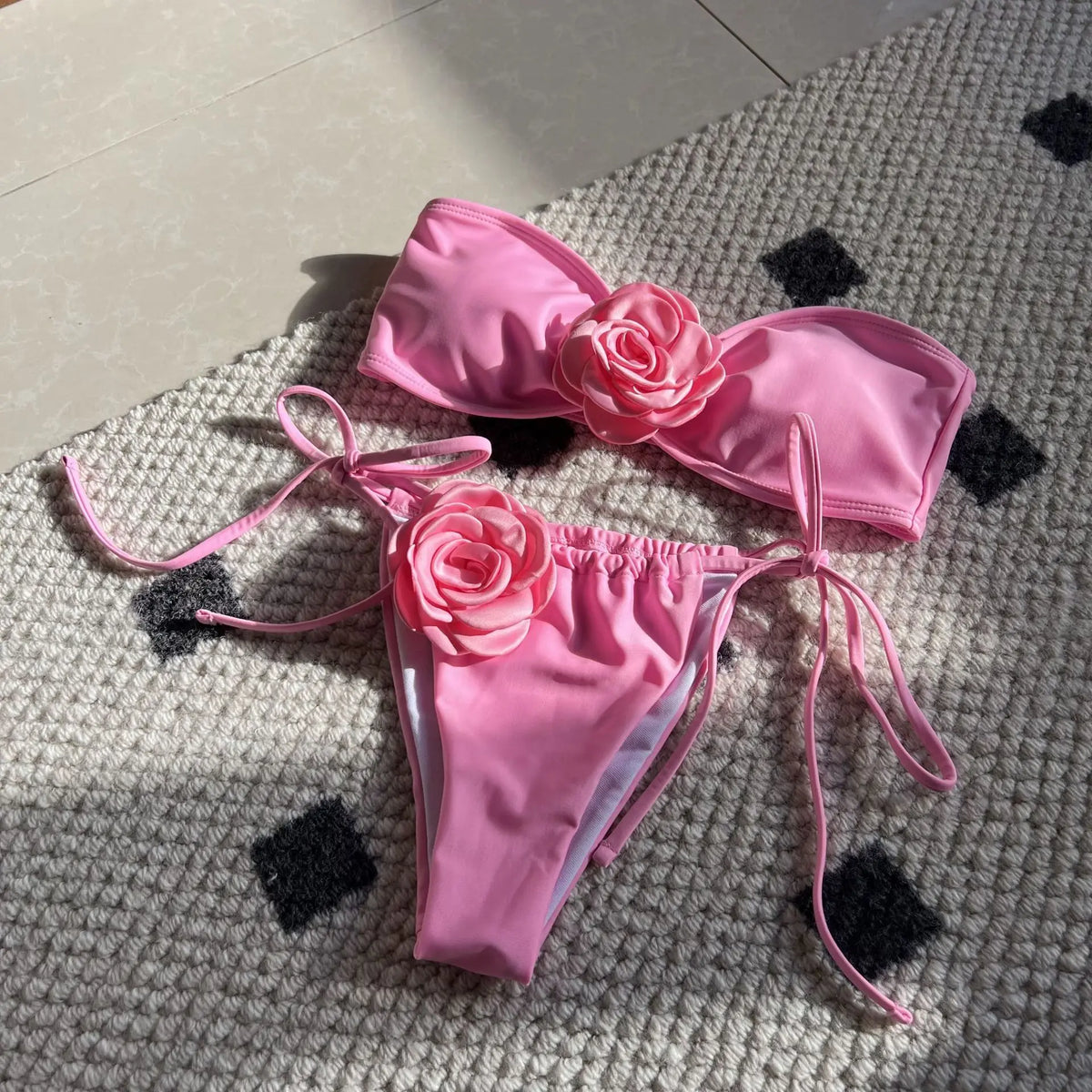 Bold High-Waist Bikini â€?Satin Glow
