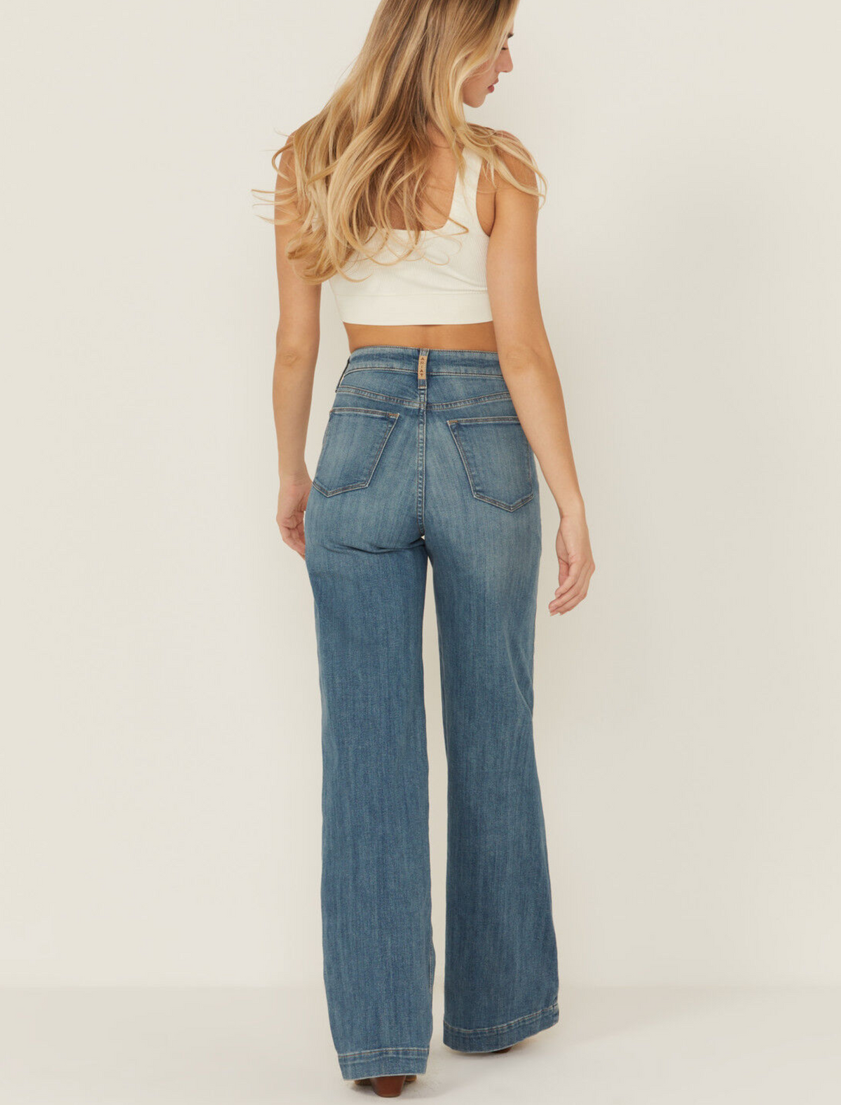 Lara | Straight Leg Jeans