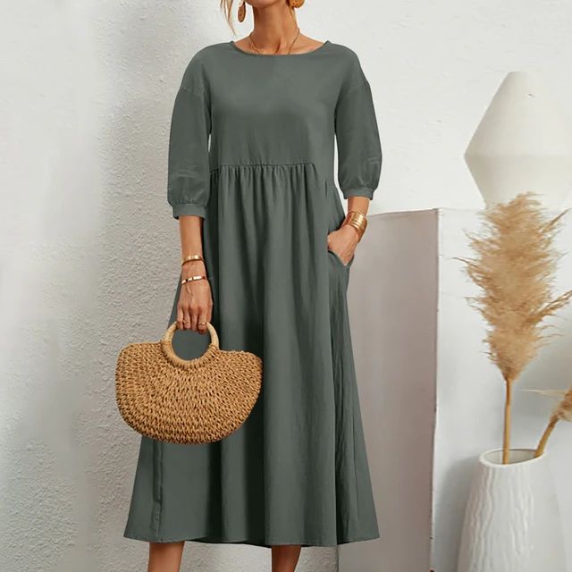 Briannaâ„?- Stylish Flattering Dress